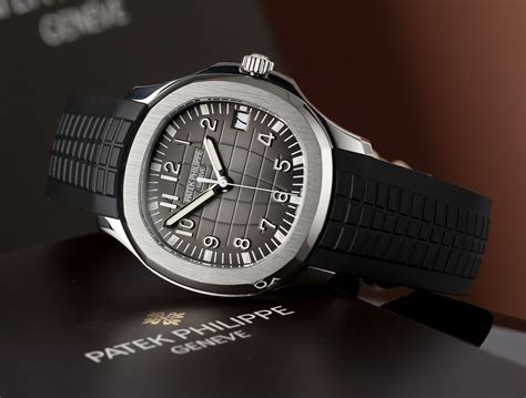 patek philippe aquanaut jumbo 5167a|Patek Philippe aquanaut strap price.